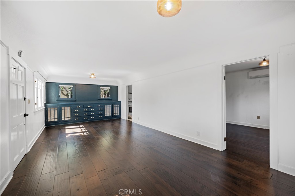 MLS #DW25236346 image #4