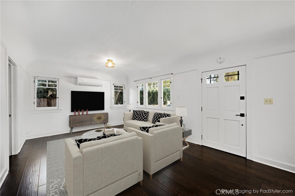 MLS #DW25236346 image #5