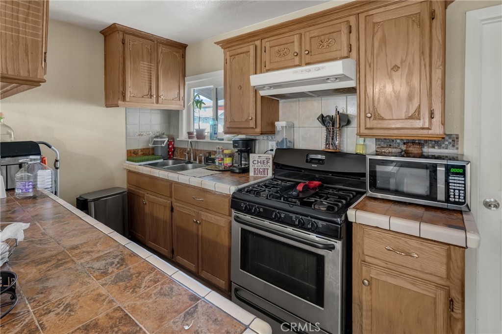 MLS #DW25237106 image #10