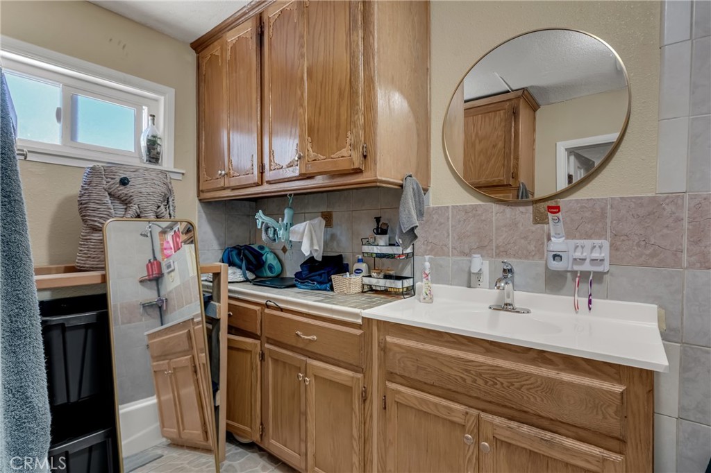 MLS #DW25237106 image #11