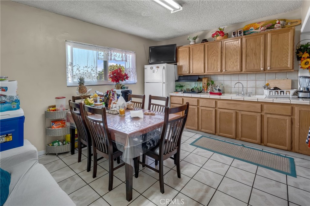 MLS #DW25237106 image #21