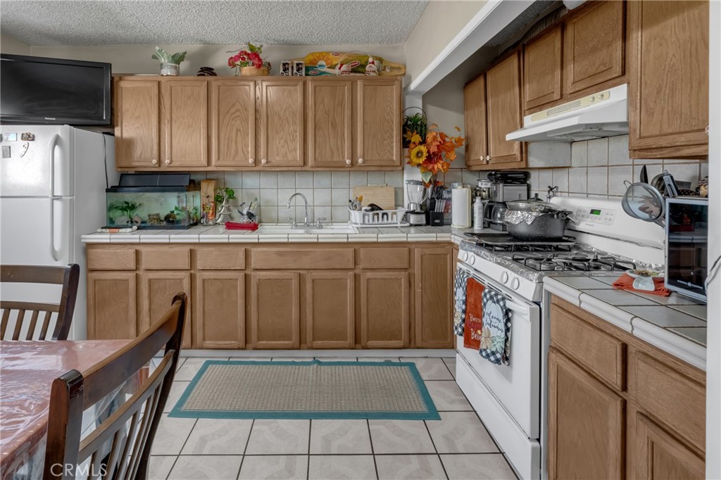 MLS #DW25237106 image #22