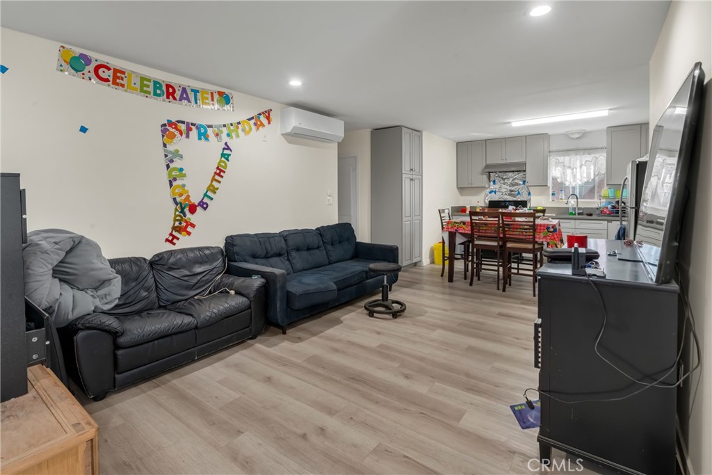 MLS #DW25237106 image #30