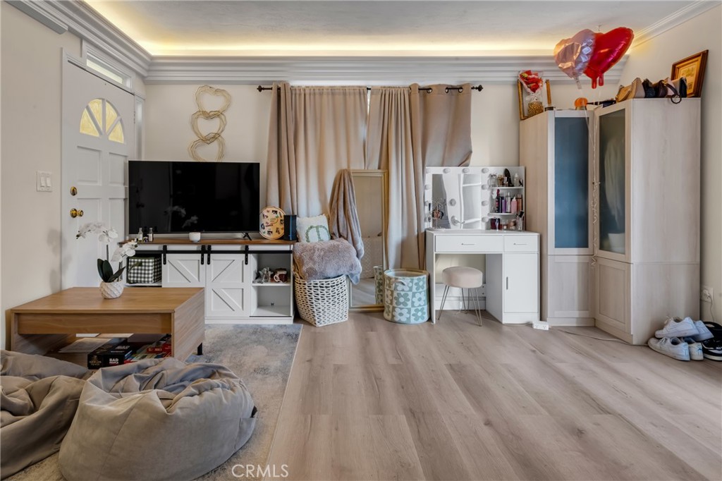 MLS #DW25237106 image #44