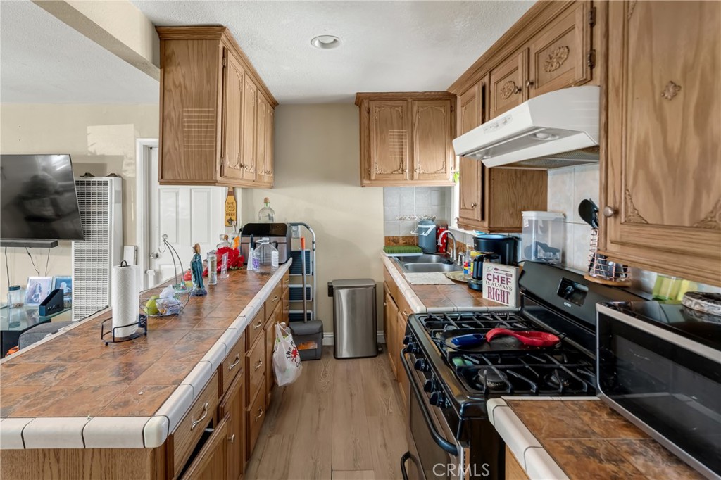 MLS #DW25237106 image #9