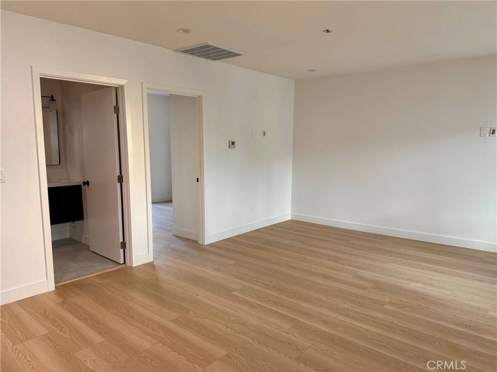 MLS #DW25237361 image #6