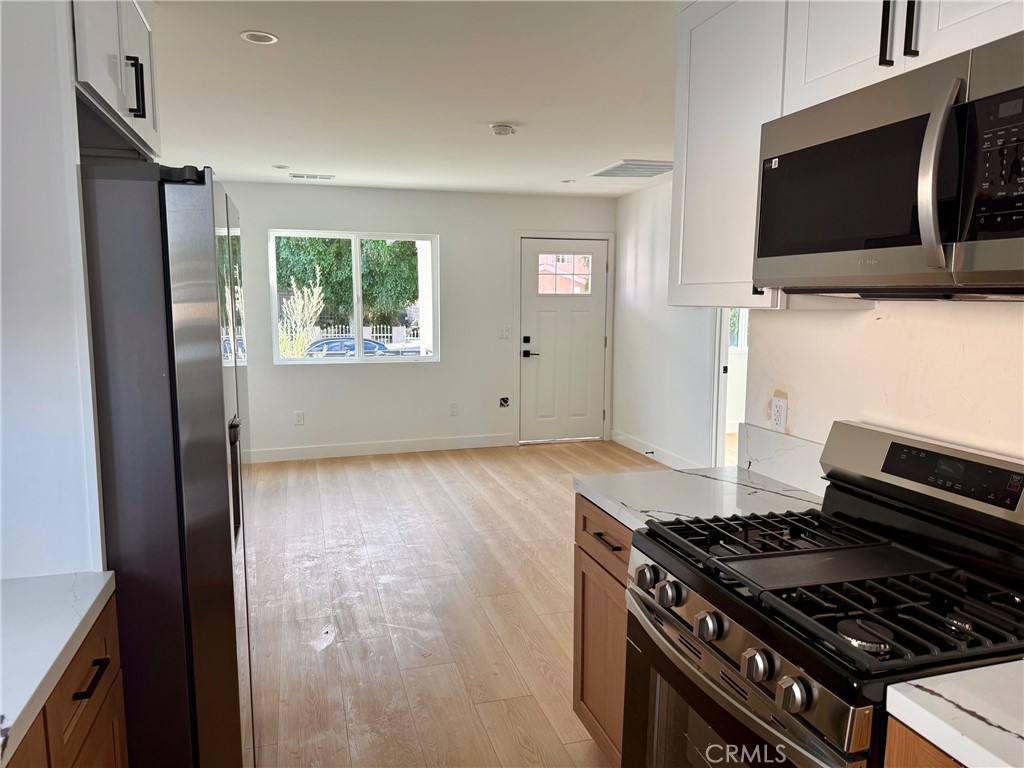 MLS #DW25237361 image #9