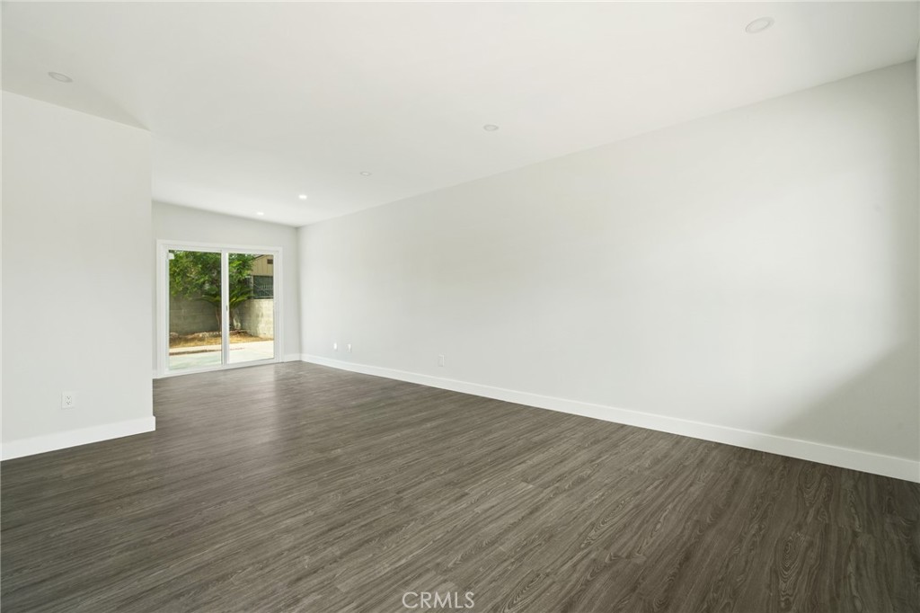 MLS #DW25237436 image #3