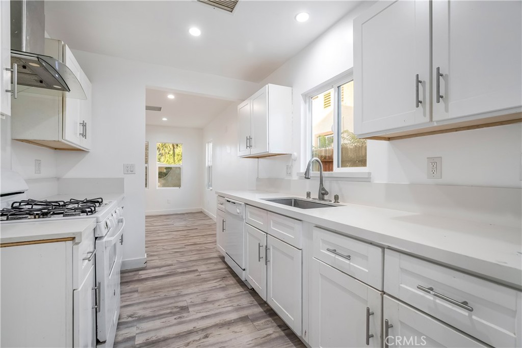 MLS #DW25237785 image #10