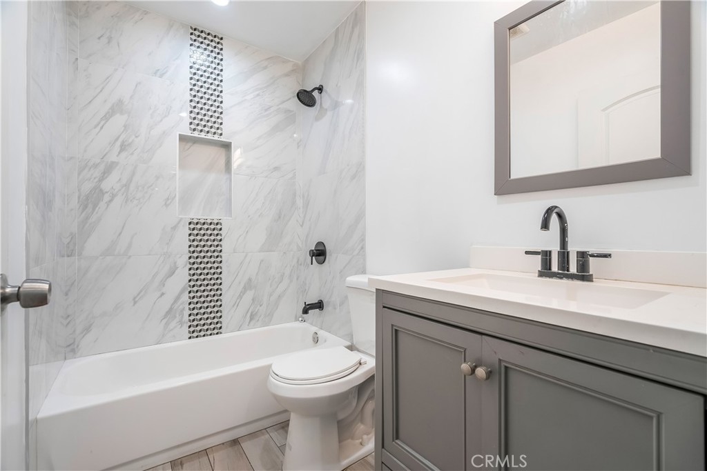 MLS #DW25237785 image #24