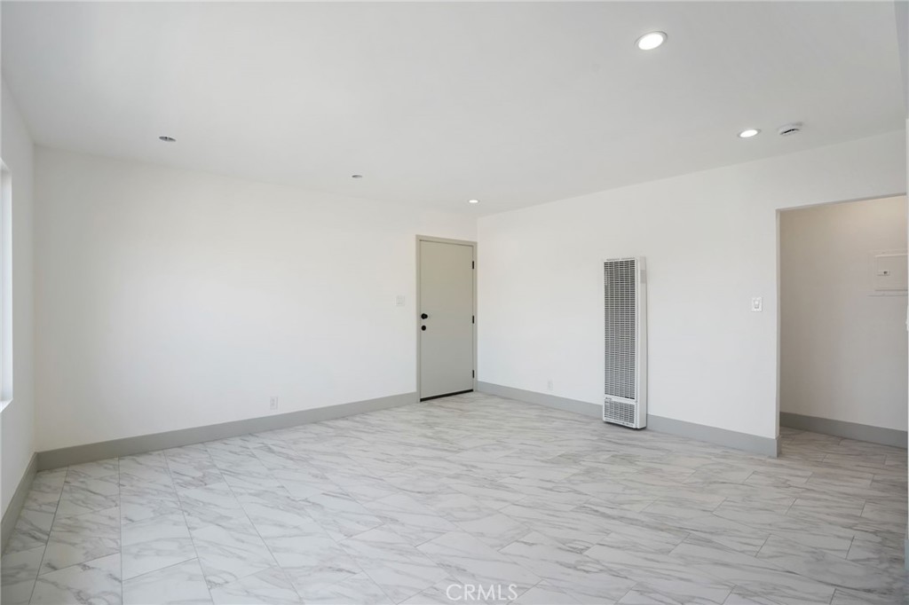 MLS #DW25239005 image #23