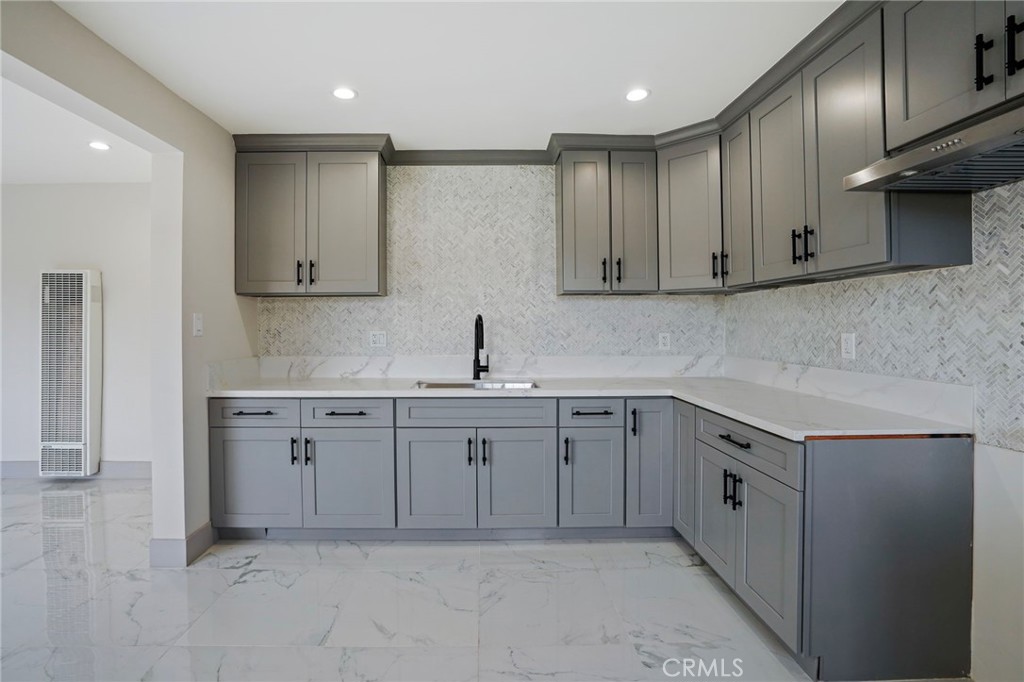 MLS #DW25239005 image #8