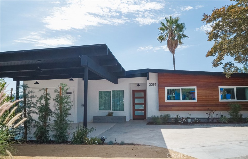 MLS #DW25239580 image #1