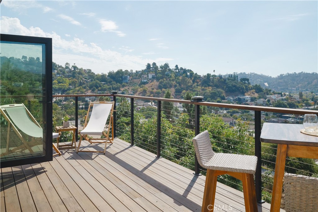 MLS #DW25239580 image #10