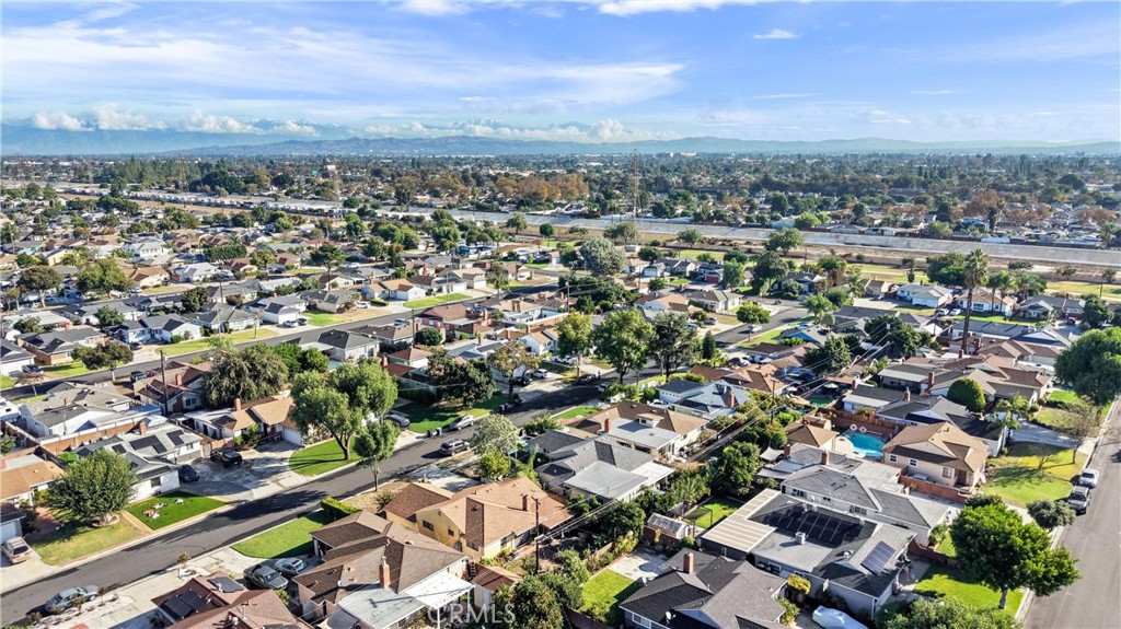 MLS #DW25240157 image #25