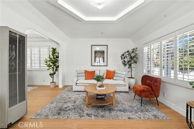 MLS #DW25240743 image #2