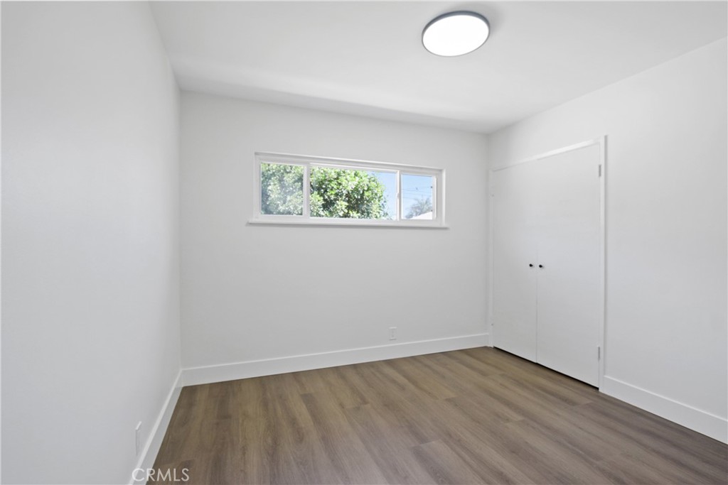 MLS #DW25241387 image #10