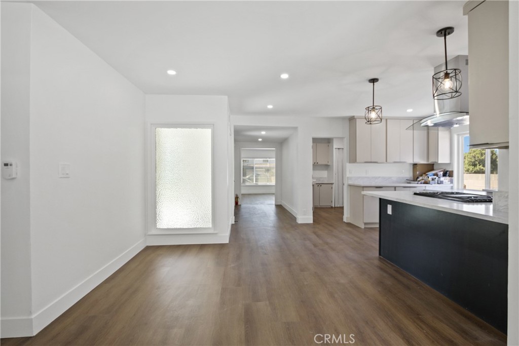 MLS #DW25241387 image #12