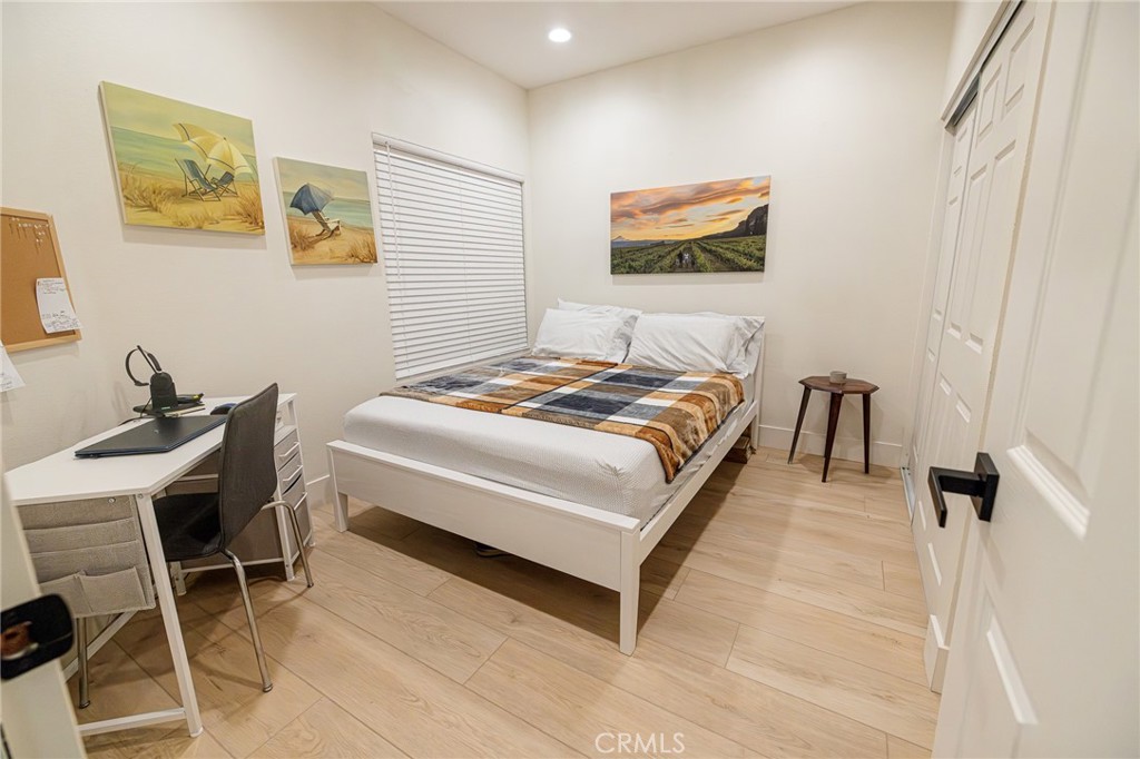 MLS #DW25242077 image #7