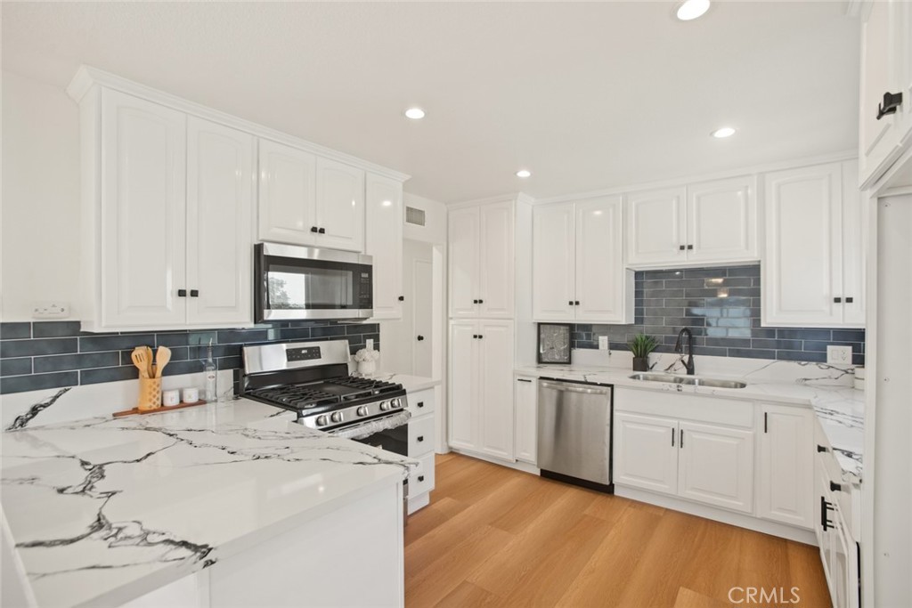 MLS #DW25242125 image #12