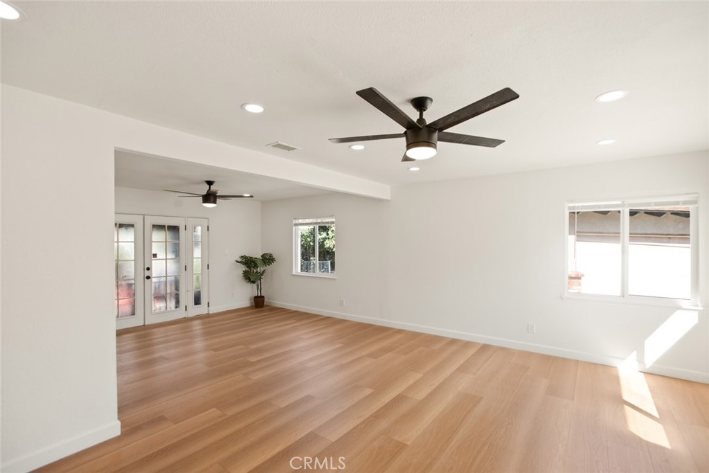 MLS #DW25242125 image #6