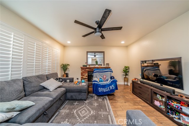 MLS #DW25242577 image #58