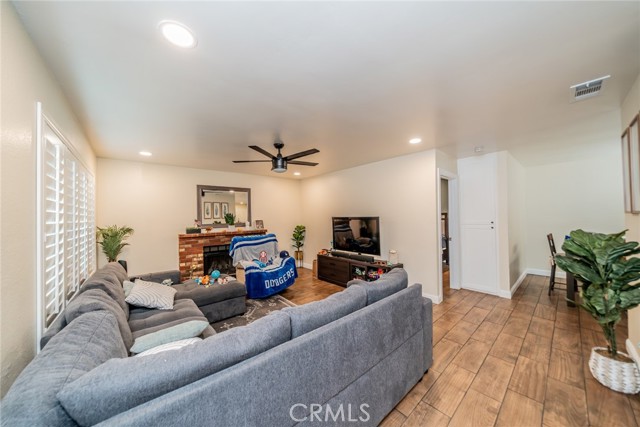 MLS #DW25242577 image #59