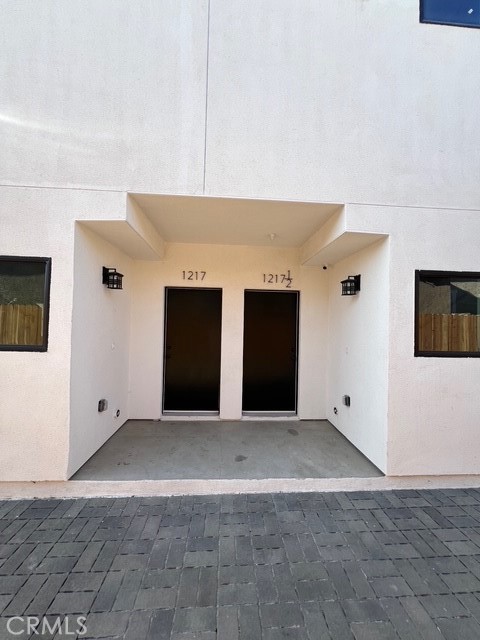 MLS #DW25243243 img 2