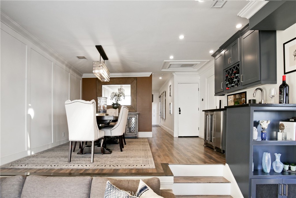 MLS #DW25243910 image #10