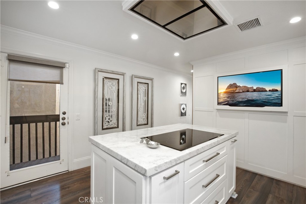 MLS #DW25243910 image #15