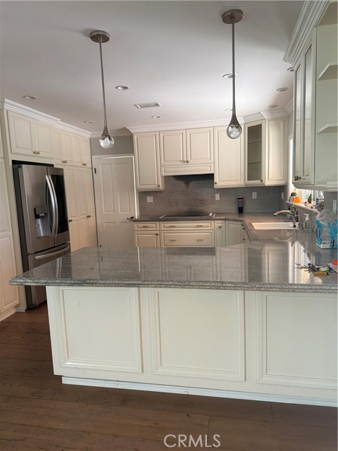 MLS #DW25244654 image #5