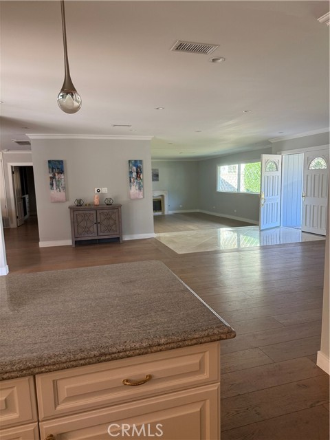 MLS #DW25244654 image #6