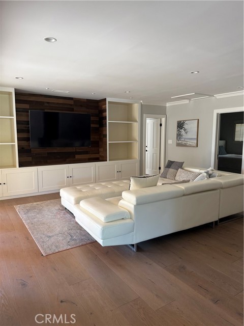 MLS #DW25244654 image #9