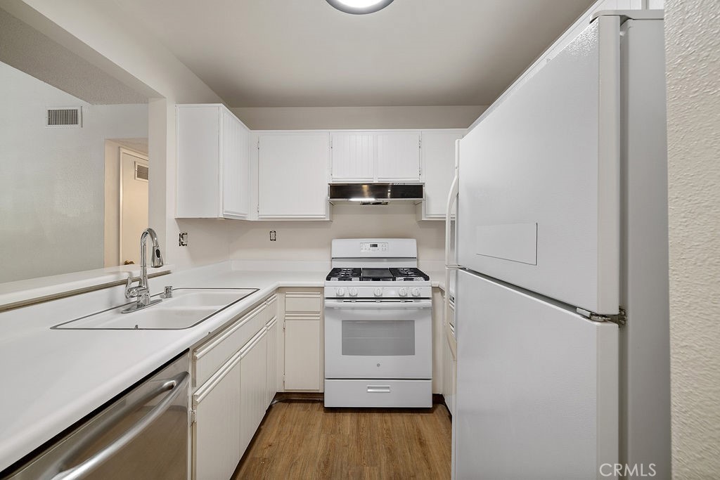 MLS #DW25245622 image #4