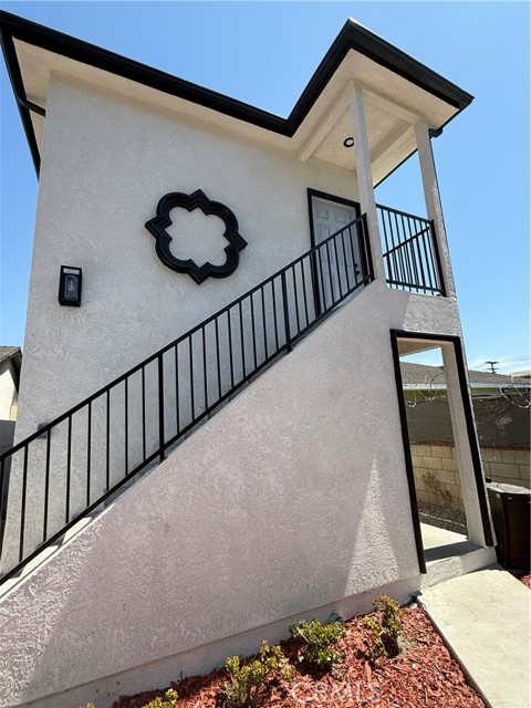 MLS #DW25230604 image #0