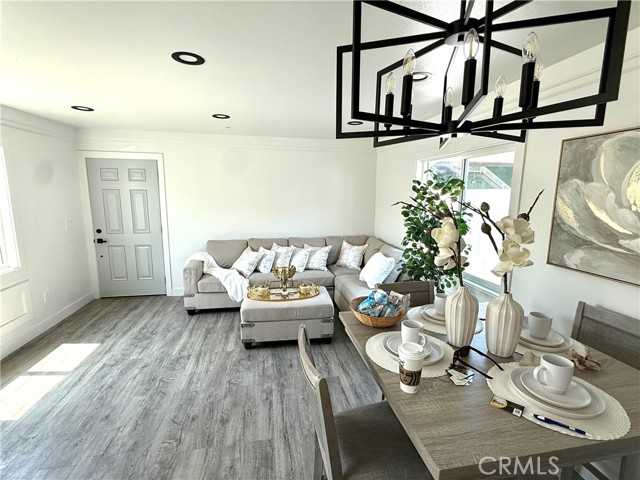 MLS #DW25230604 image #1