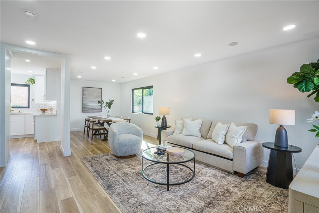 MLS #DW25245838 image #3