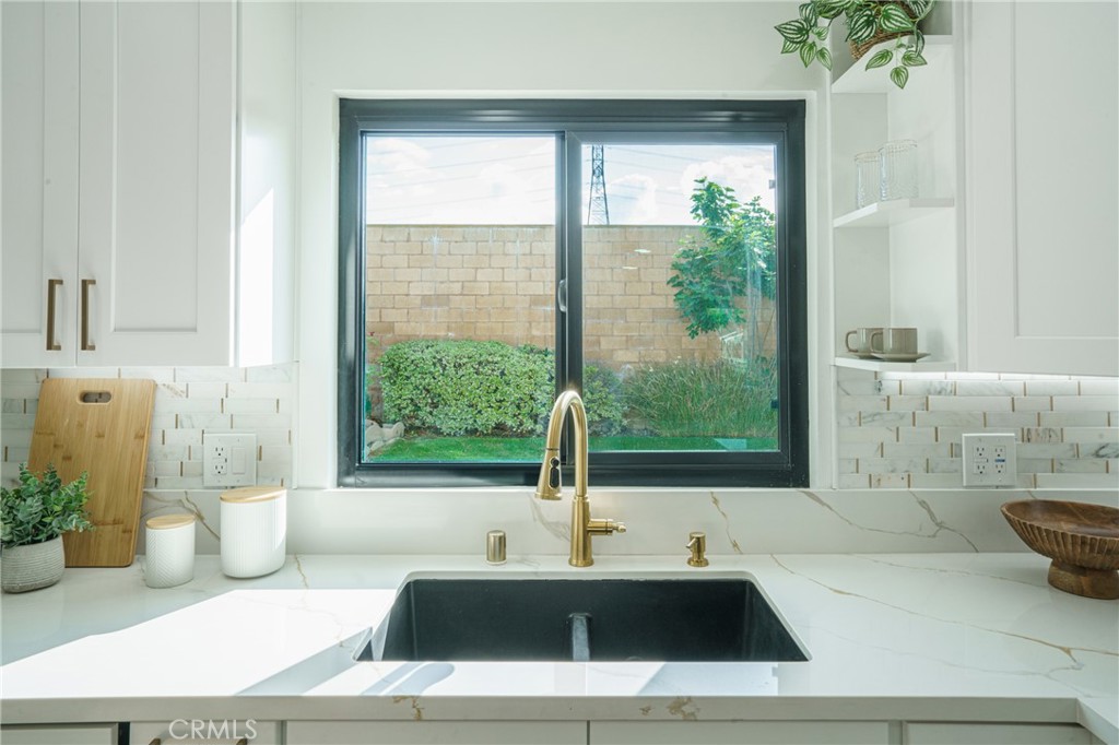 MLS #DW25245838 image #8