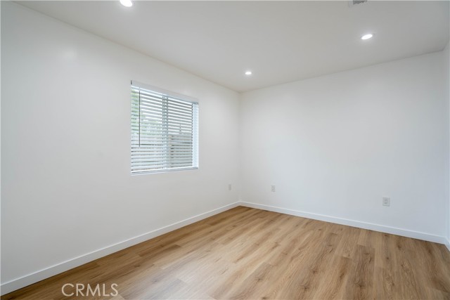 MLS #DW25246537 image #9
