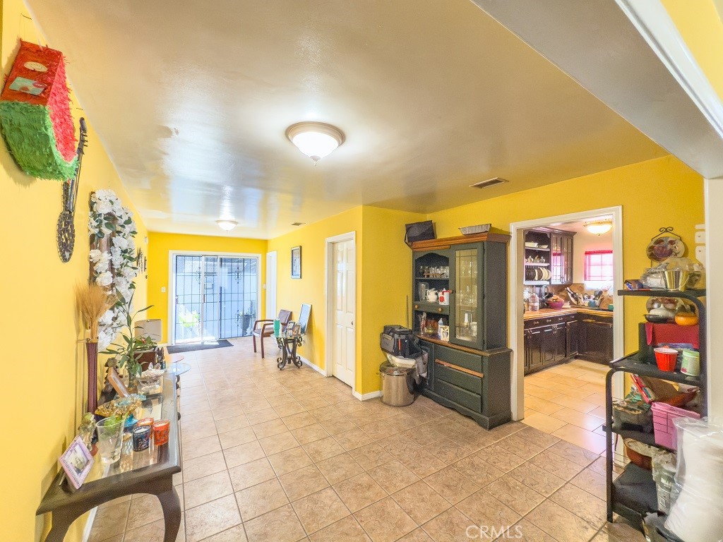 MLS #DW25247341 image #5