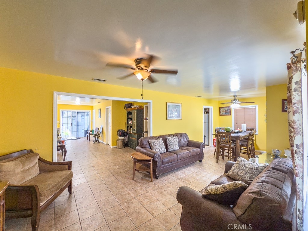 MLS #DW25247341 image #6