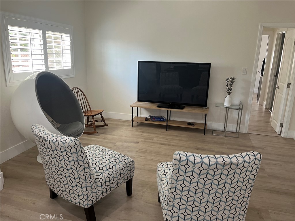 MLS #DW25247610 image #3