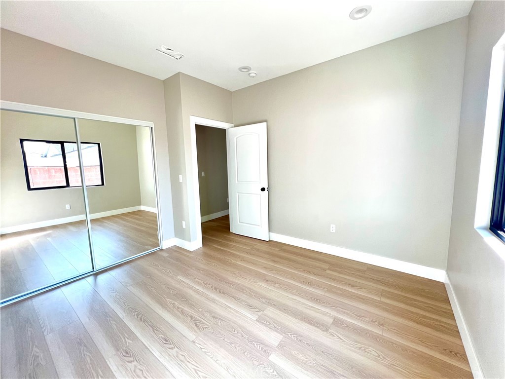 MLS #DW25248339 image #8