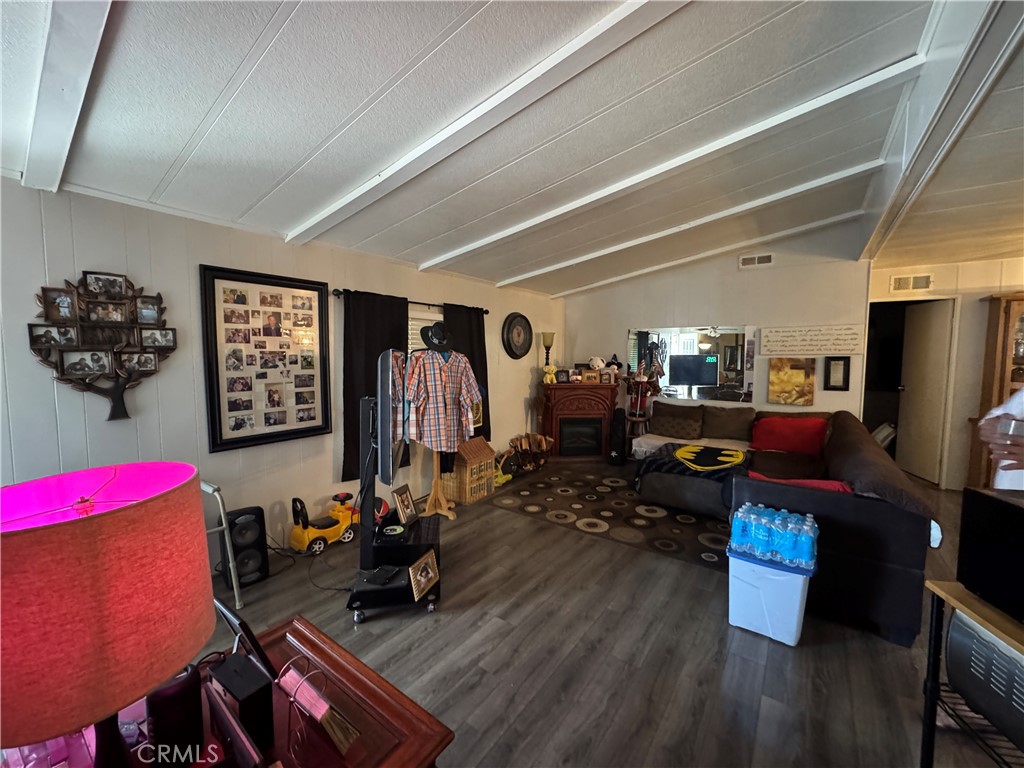 MLS #DW25248614 image #9