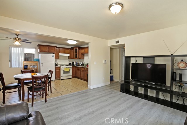 MLS #DW25249180 image #4