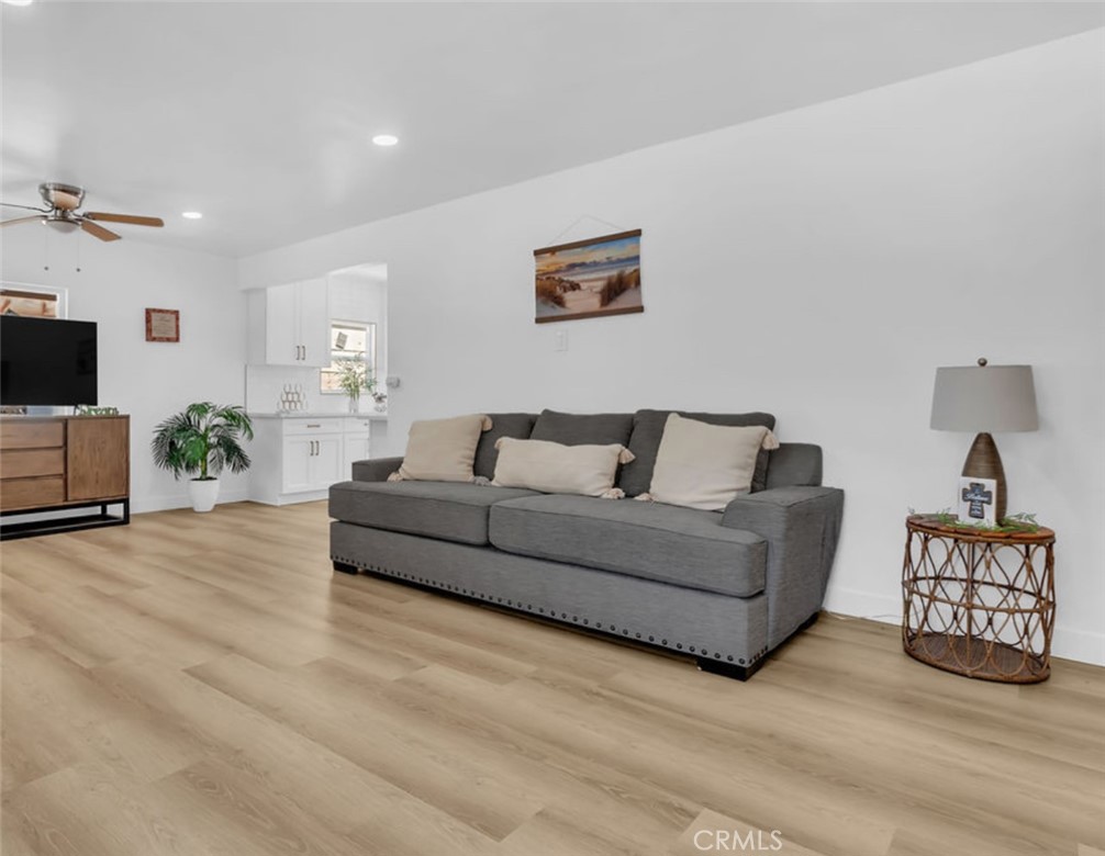 MLS #DW25249502 image #10