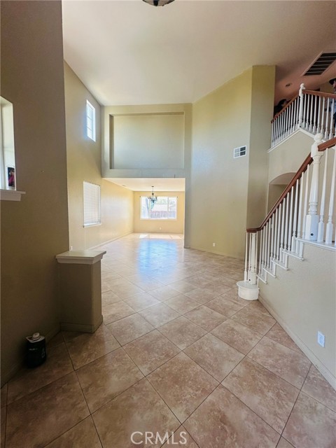 MLS #DW25250367 image #5