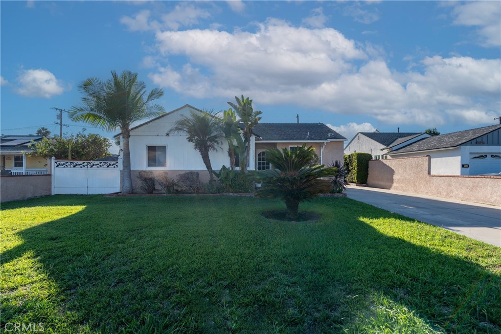 MLS #DW25250655 image #1