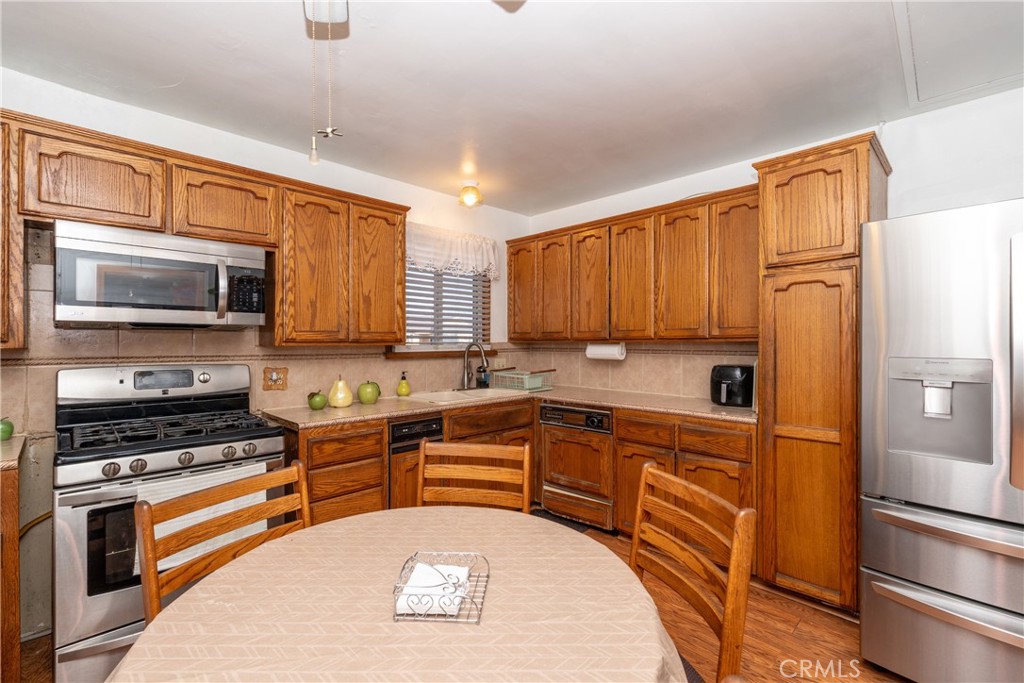 MLS #DW25250655 image #11