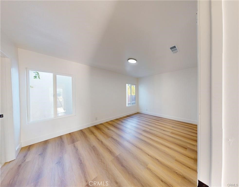 MLS #DW25251052 image #18